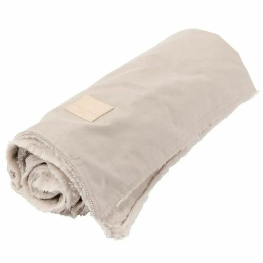 FuzzYard Life Comforter Blanket - Sanstone
